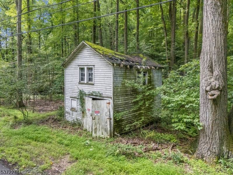 Holland Twp., NJ 08848,0 Sweet Hollow Road