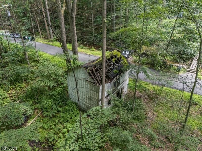 Holland Twp., NJ 08848,0 Sweet Hollow Road