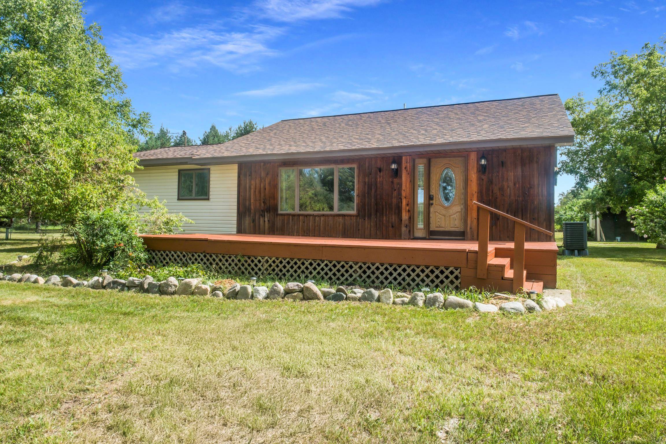 Thompsonville, MI 49683,7977 Michigan AVE