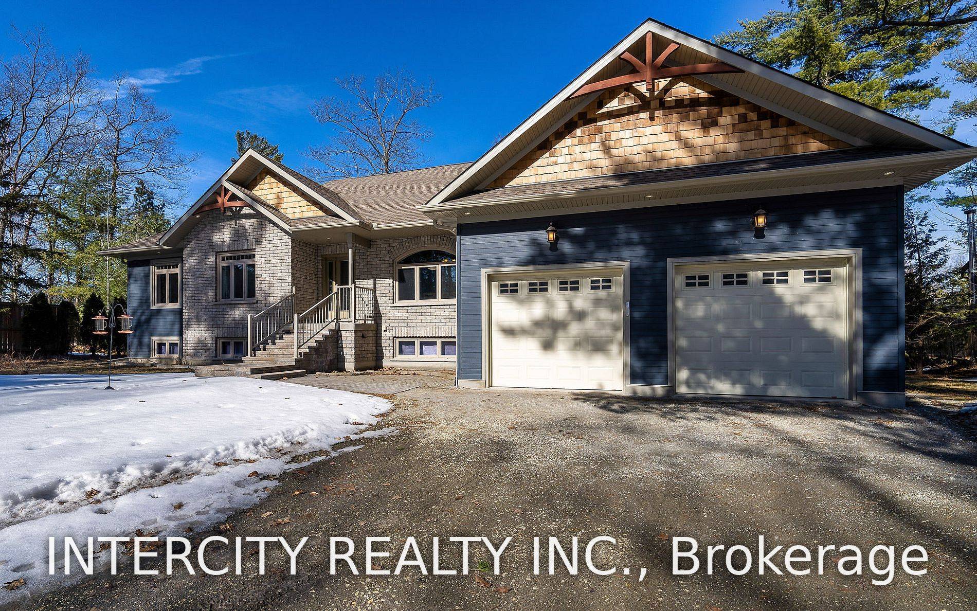 Wasaga Beach, ON L9Z 2T4,229 Sunnidale RD