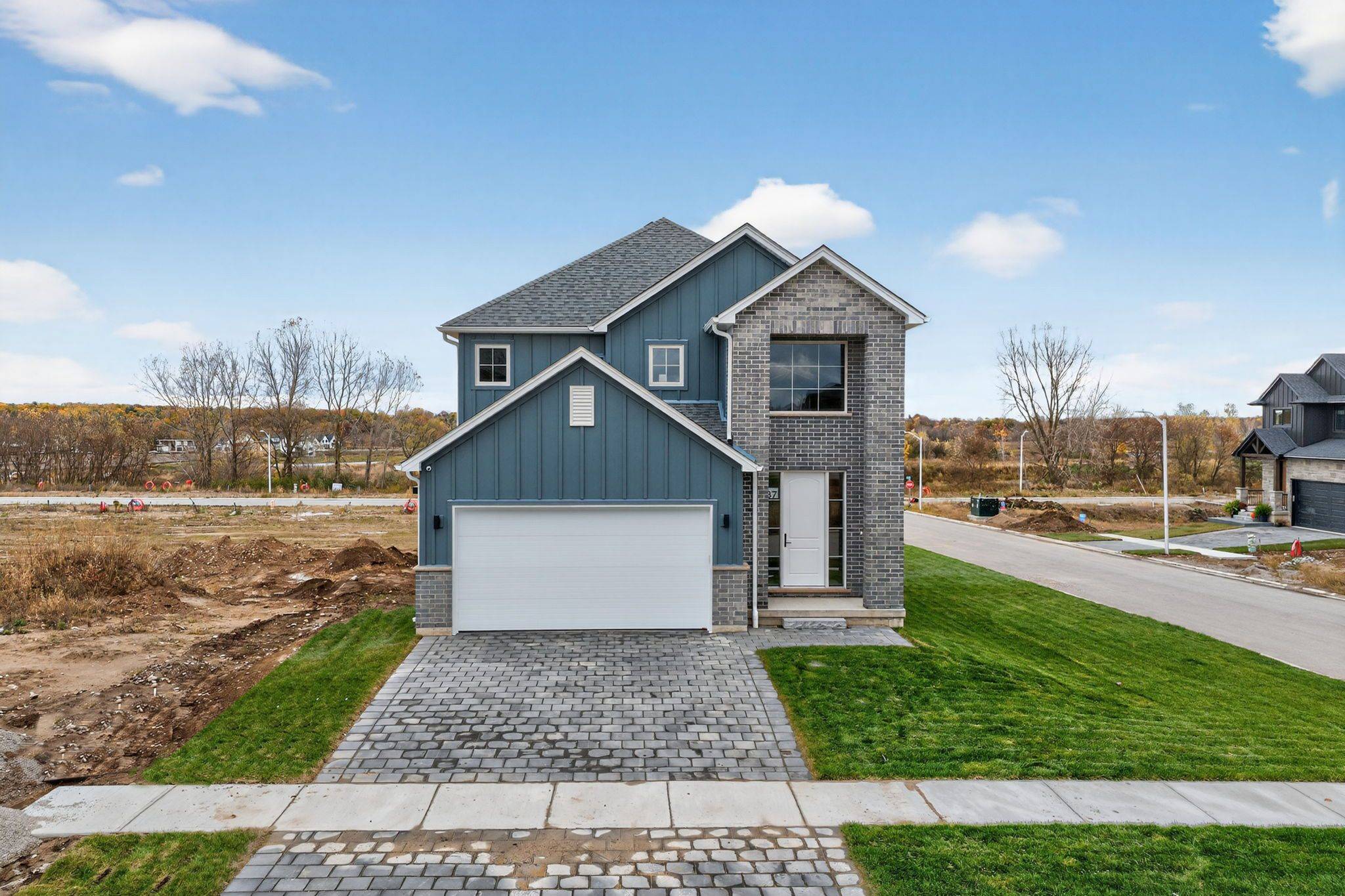 Middlesex Centre, ON N0L 1R0,39 Allister DR