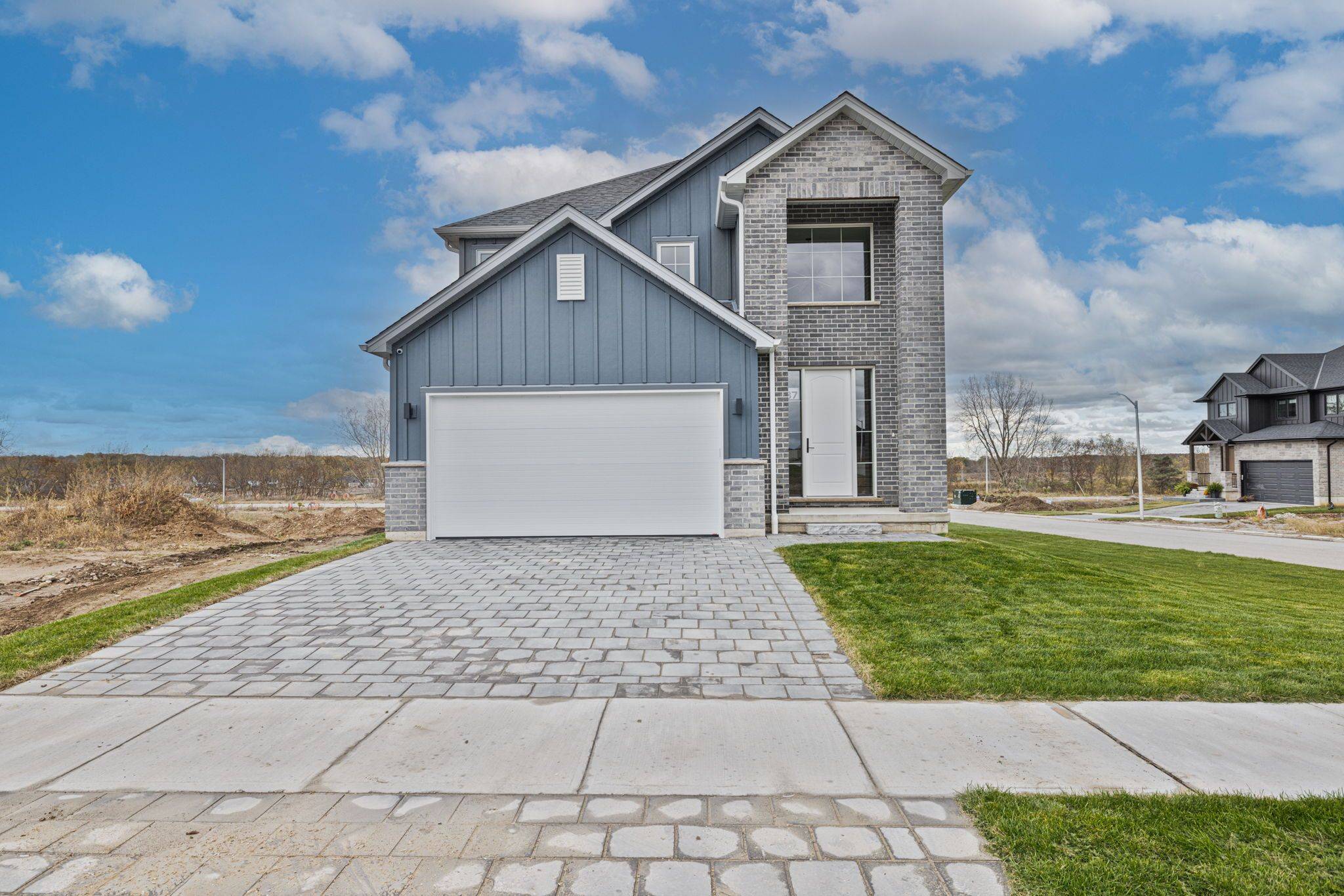 Middlesex Centre, ON N0L 1R0,39 Allister DR