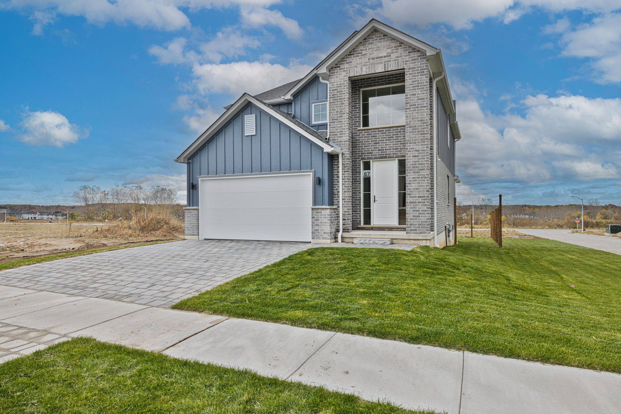 Middlesex Centre, ON N0L 1R0,39 Allister DR