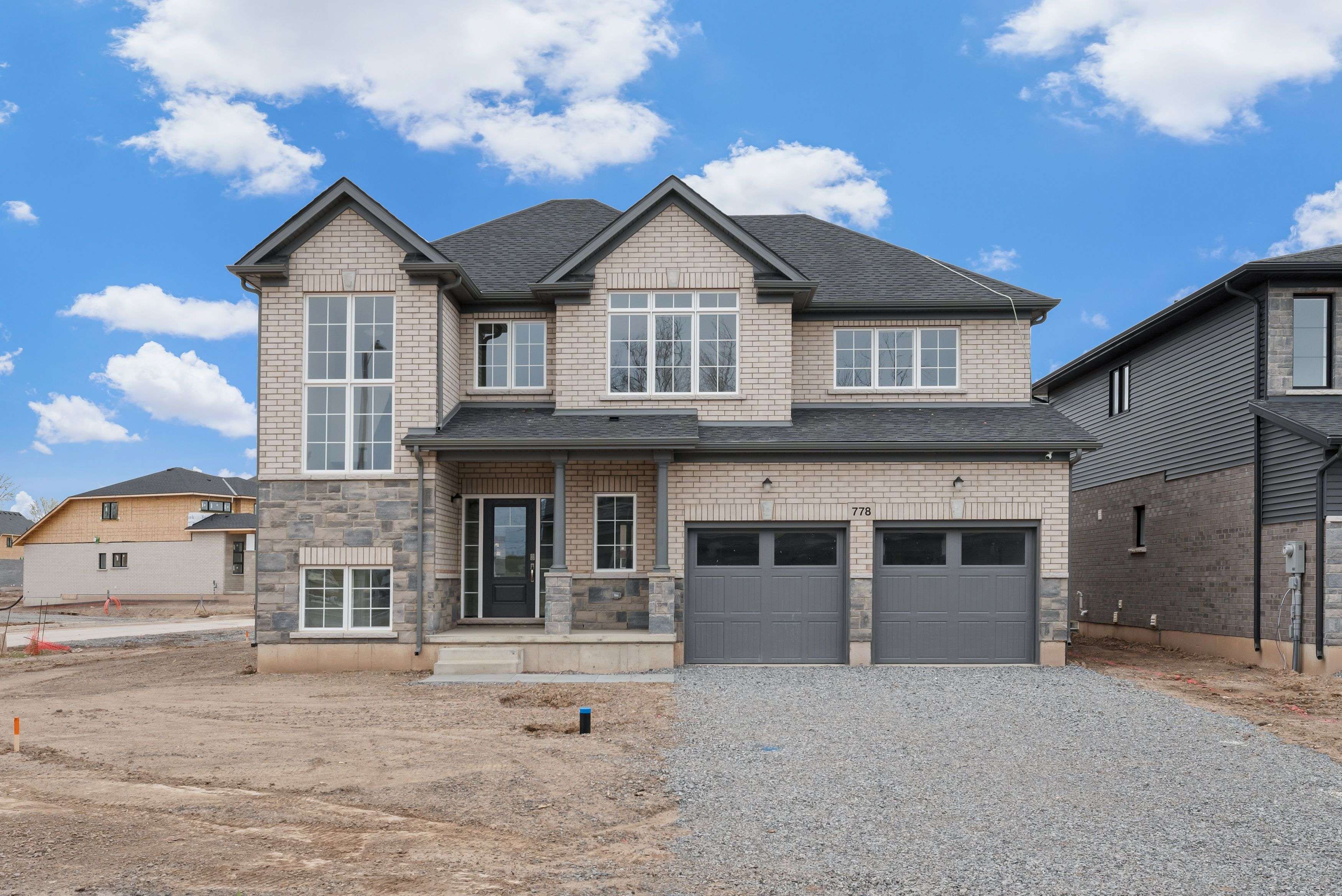 Fort Erie, ON L2A 0H3,778 Bradford AVE