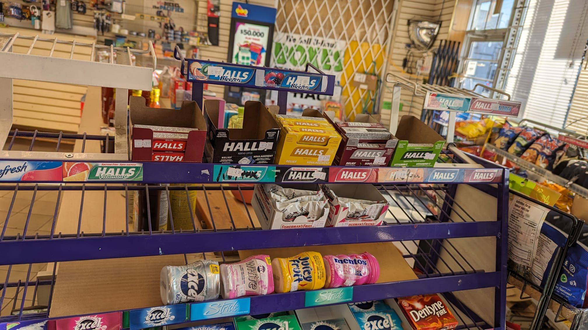 Hamilton, ON L9C 2Y7,601 Upper James ST #5