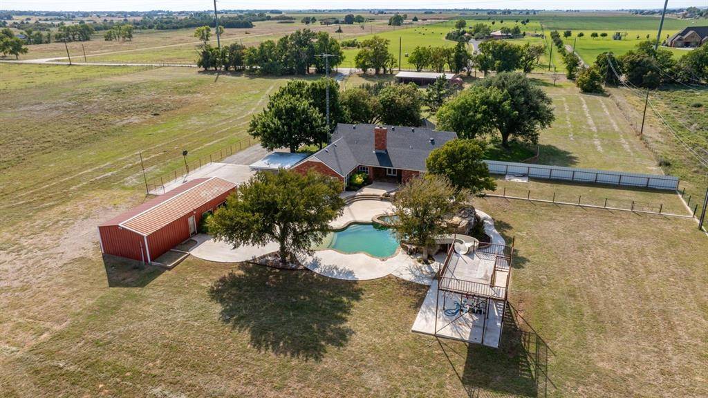 Vernon, TX 76384,9651 County Road 99 S