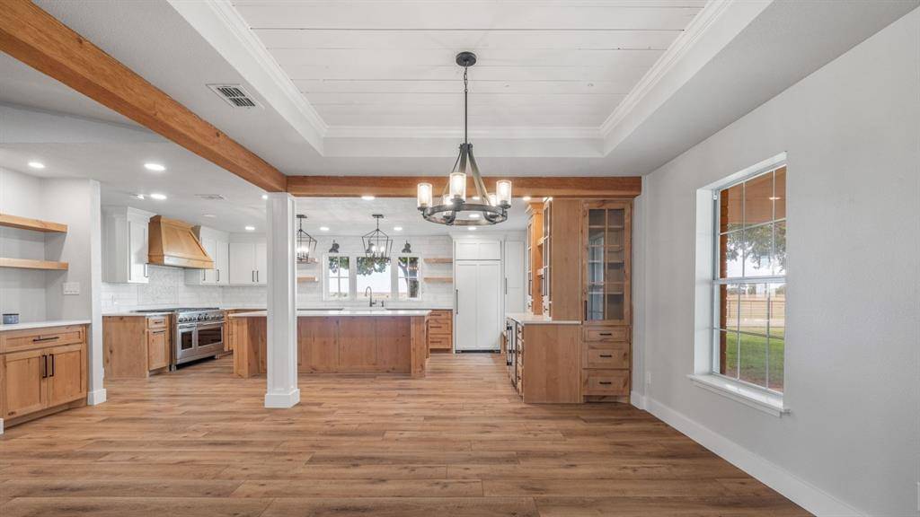 Vernon, TX 76384,9651 County Road 99 S