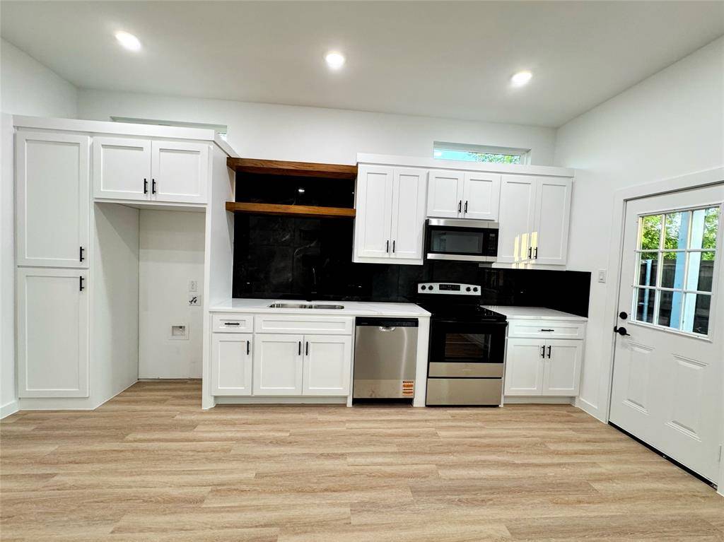 Greenville, TX 75401,2113 Henry Street