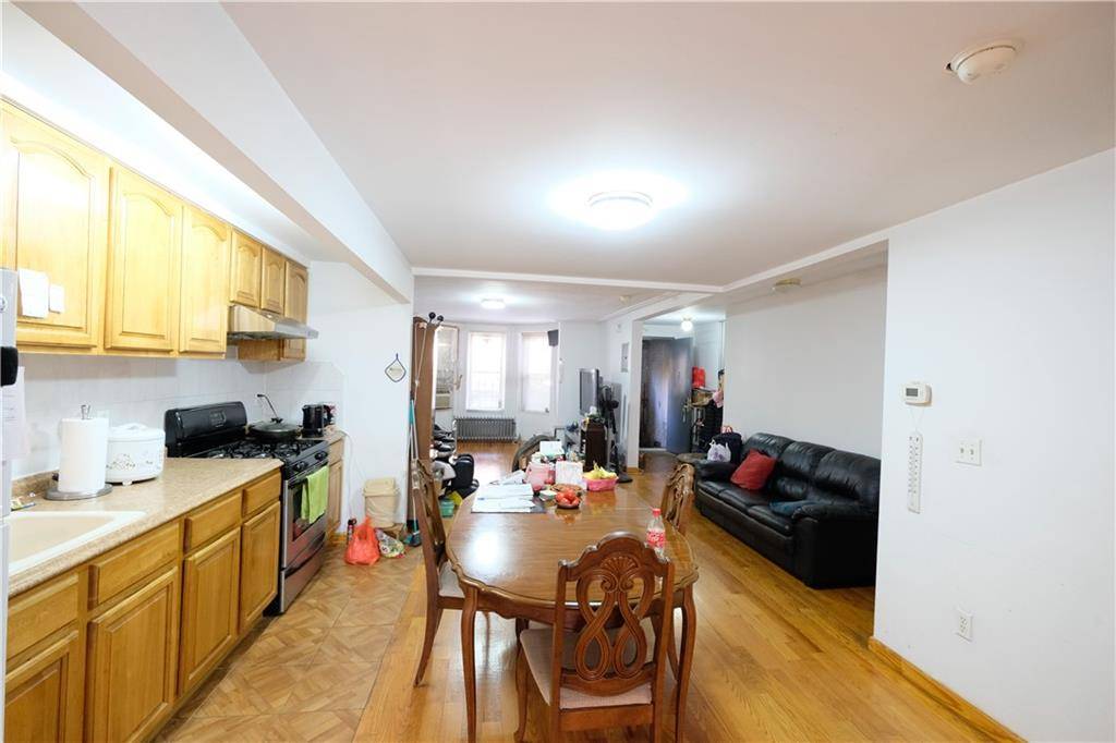 Brooklyn, NY 11220,542 58th ST