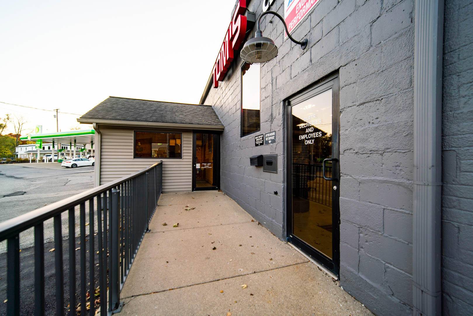 Grand Rapids, MI 49504,1608 Walker AVE NW