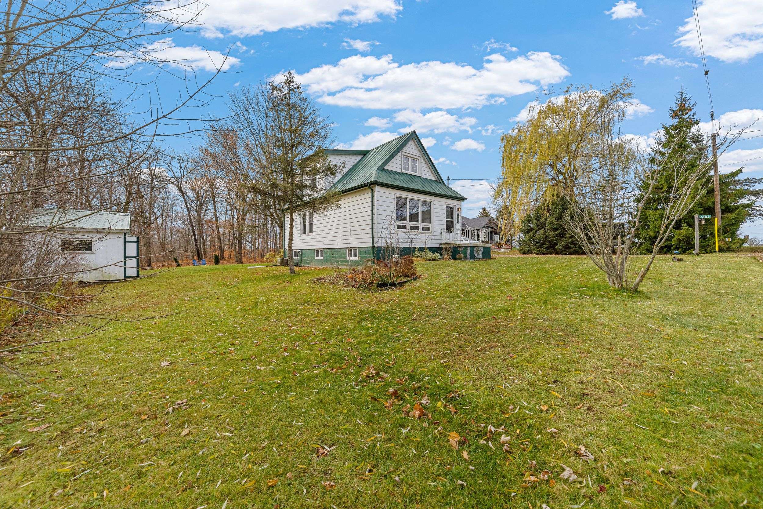 Hamilton, ON L0R 1C0,2383 Kirk RD