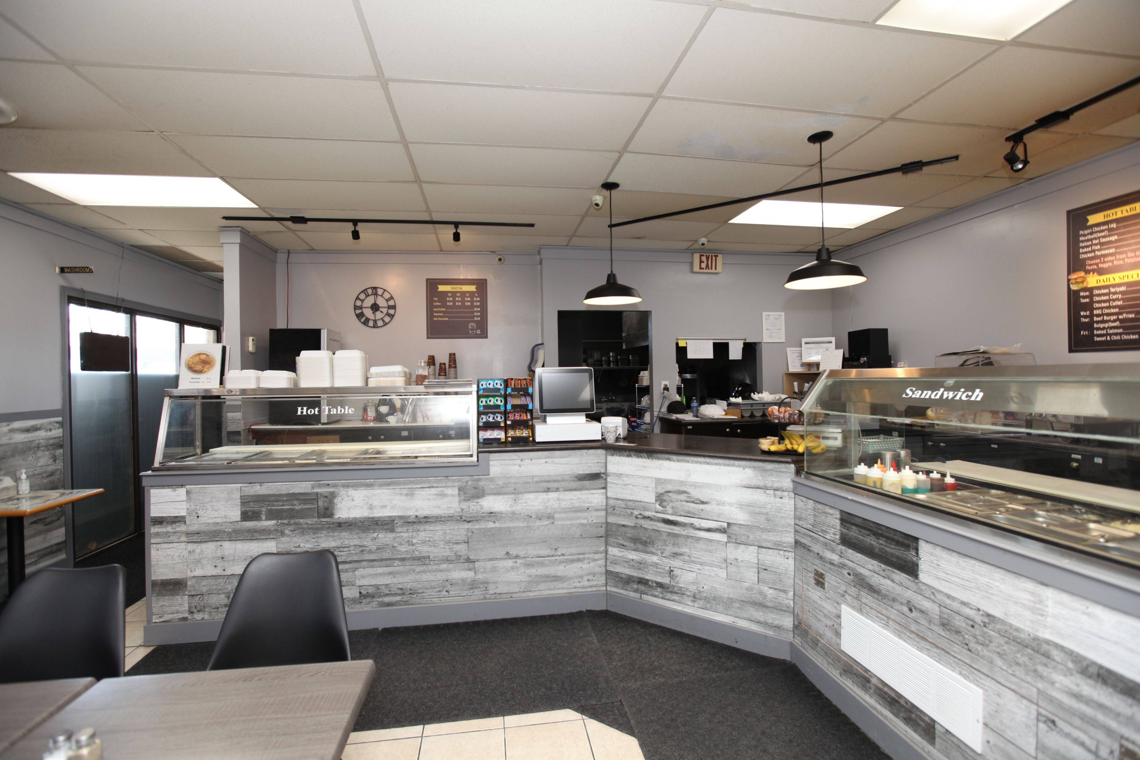 Toronto W05, ON M3J 2R8,4069 Chesswood DR