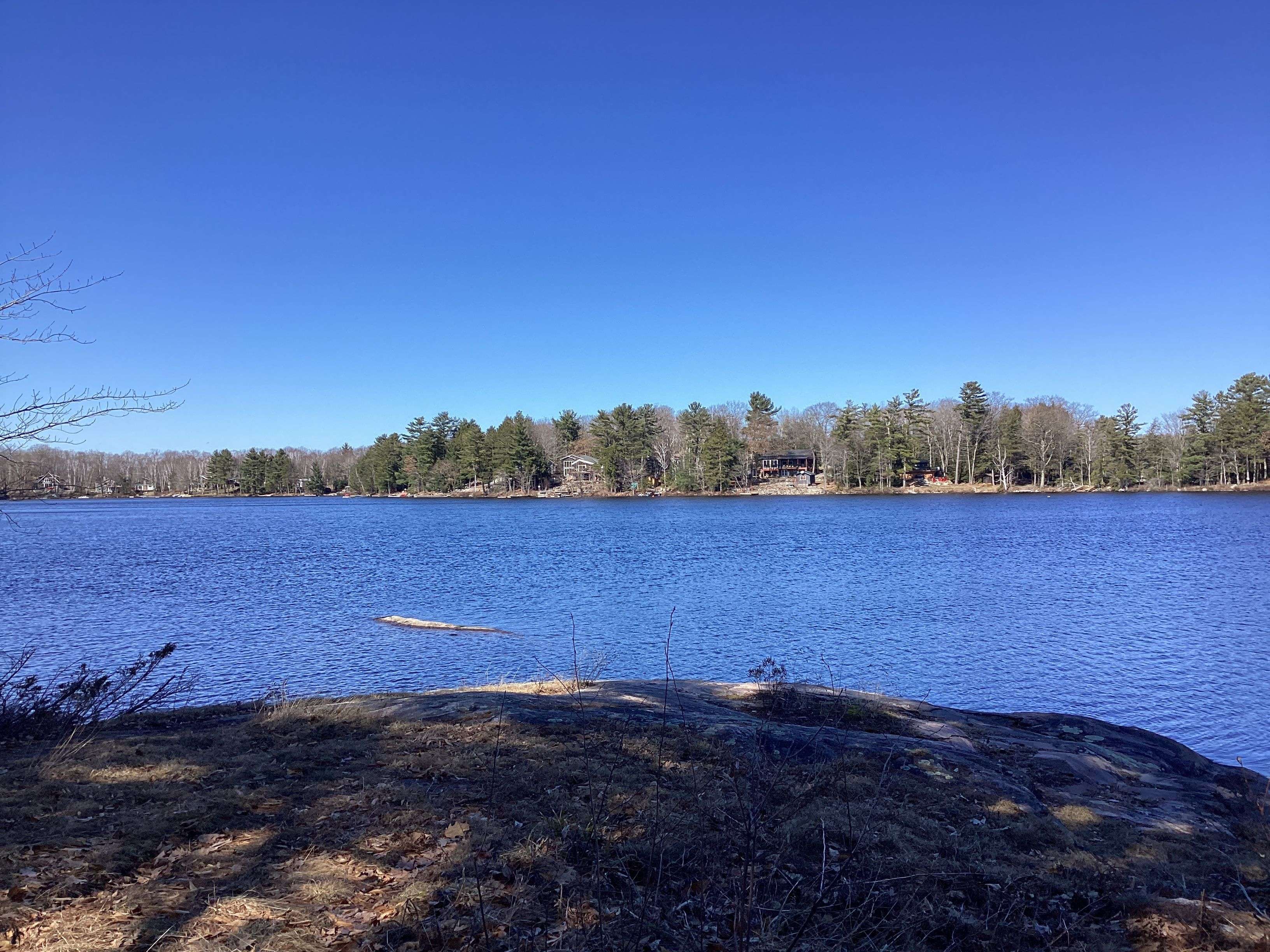 Georgian Bay, ON P0C 1H0,38 HAWKINS POINT RD