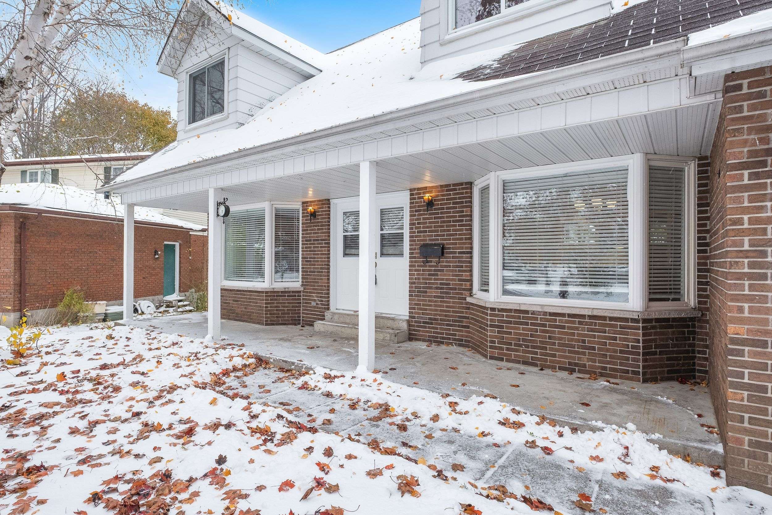 Quinte West, ON K8V 5Y5,43 O'neil CRES