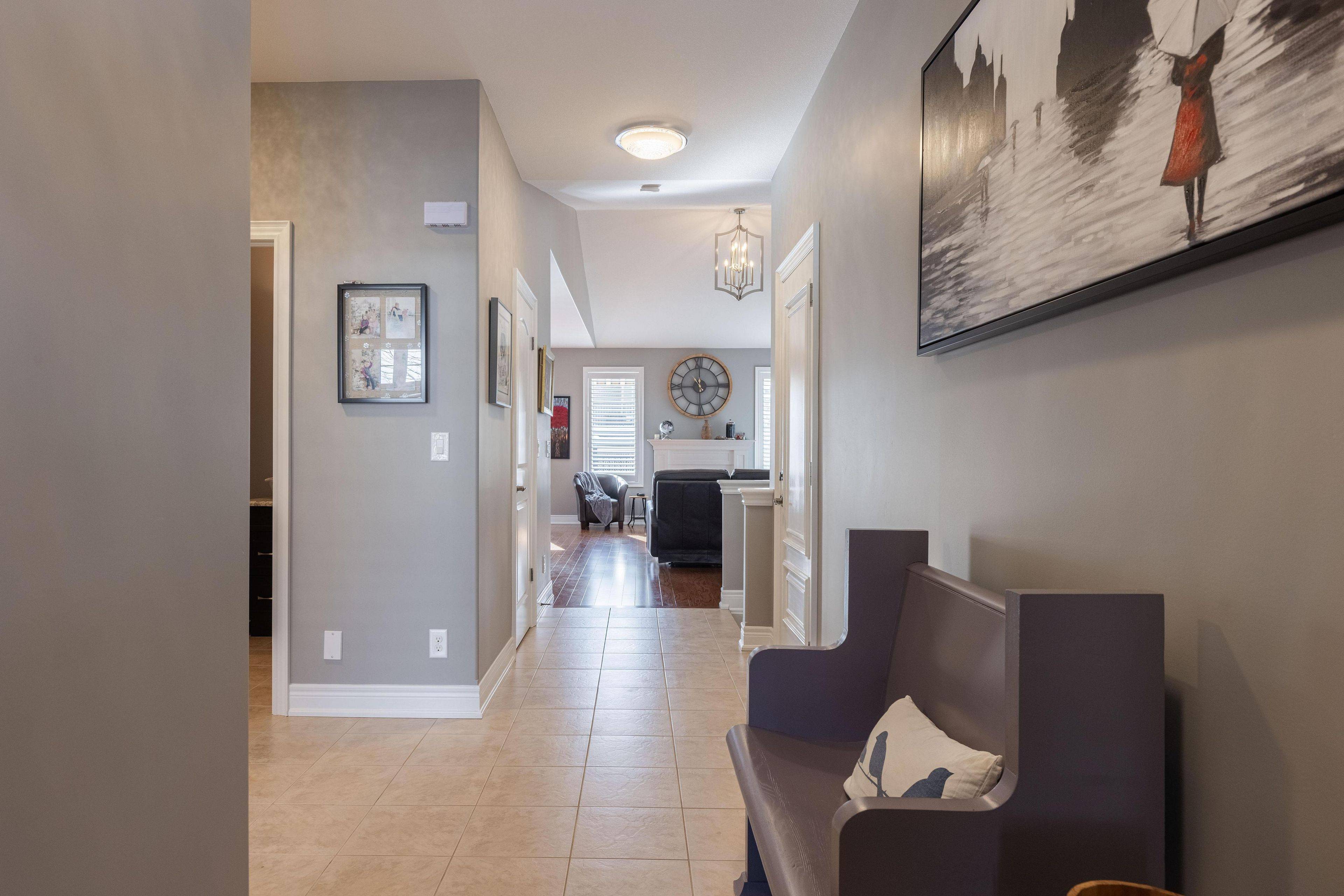 Niagara-on-the-lake, ON L0S 1J1,19 Crimson DR