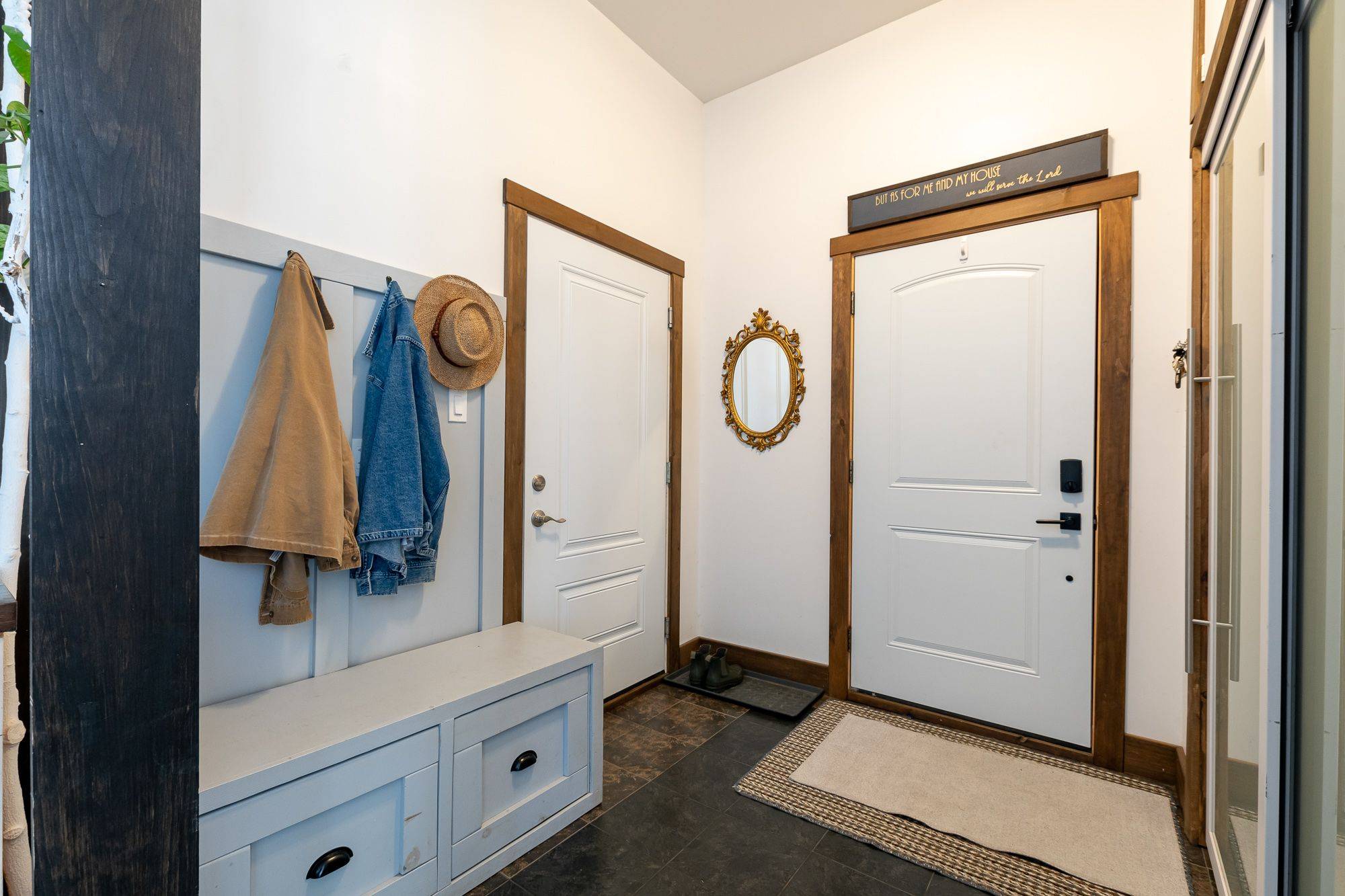 South River, ON P0A 1X0,13 Lewis ST