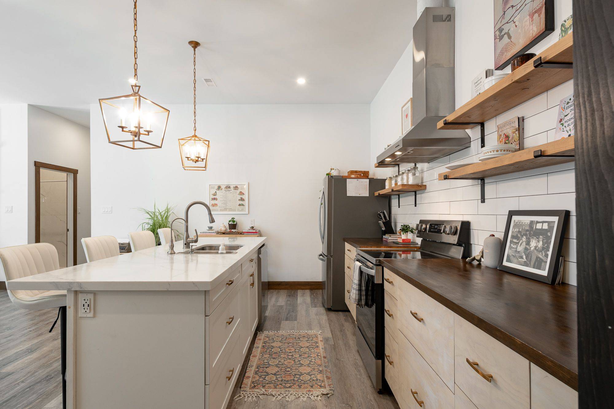 South River, ON P0A 1X0,13 Lewis ST