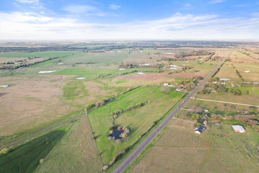 Barry, TX 75102,TBD W Highway 22