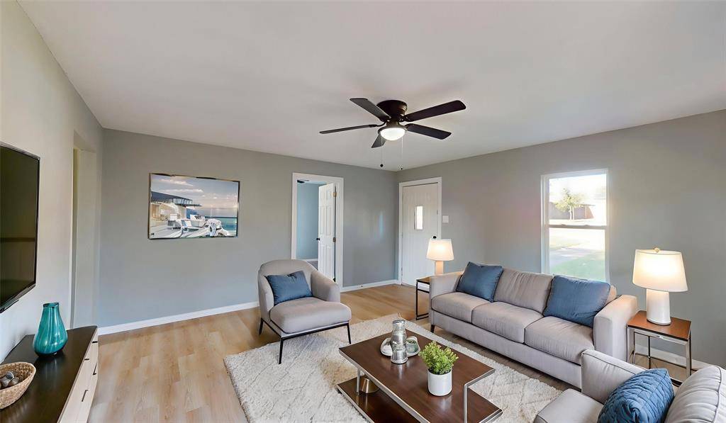 Fort Worth, TX 76107,5729 Donnelly Avenue