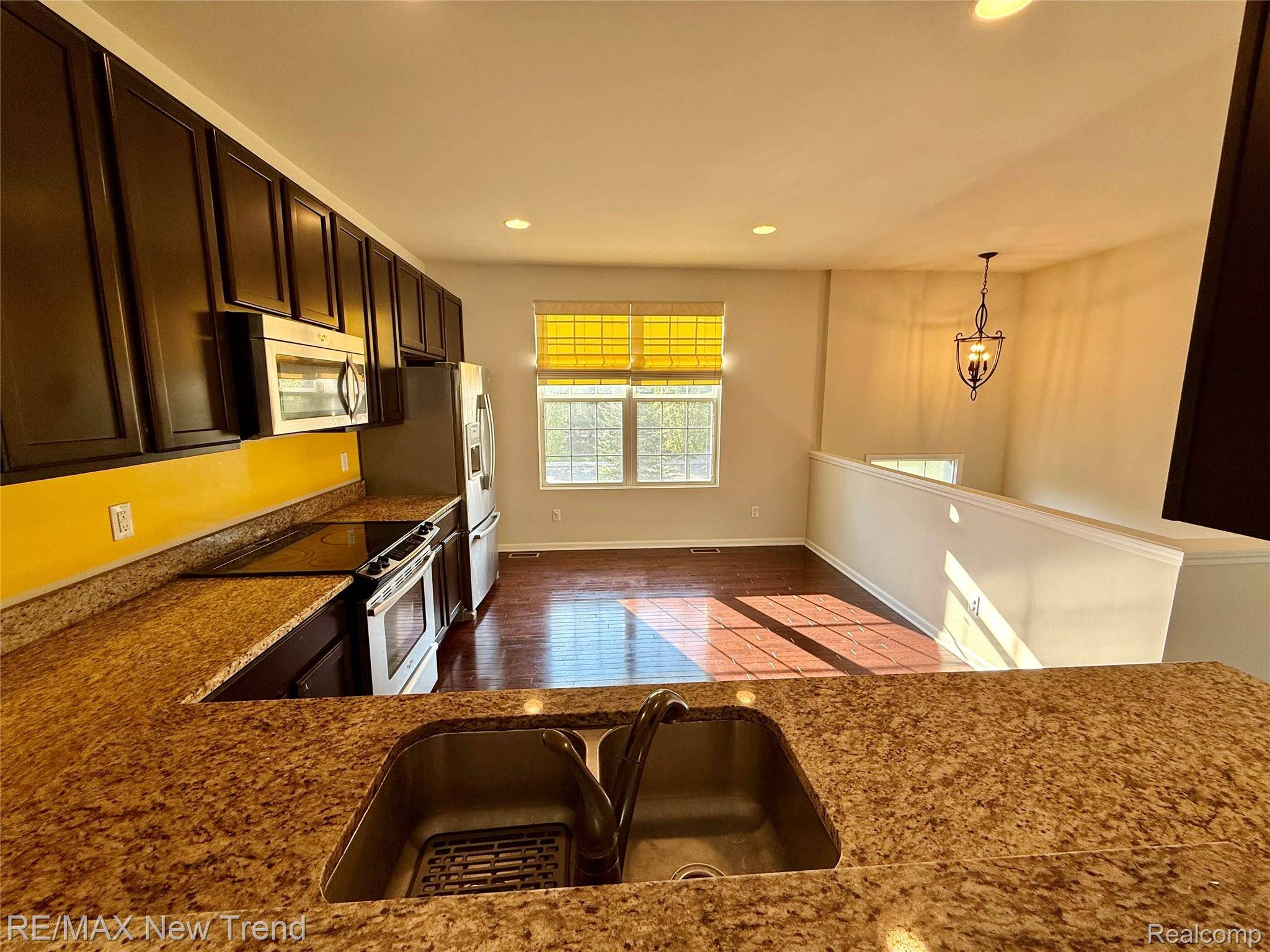 Novi, MI 48377,44600 ELLERY LN