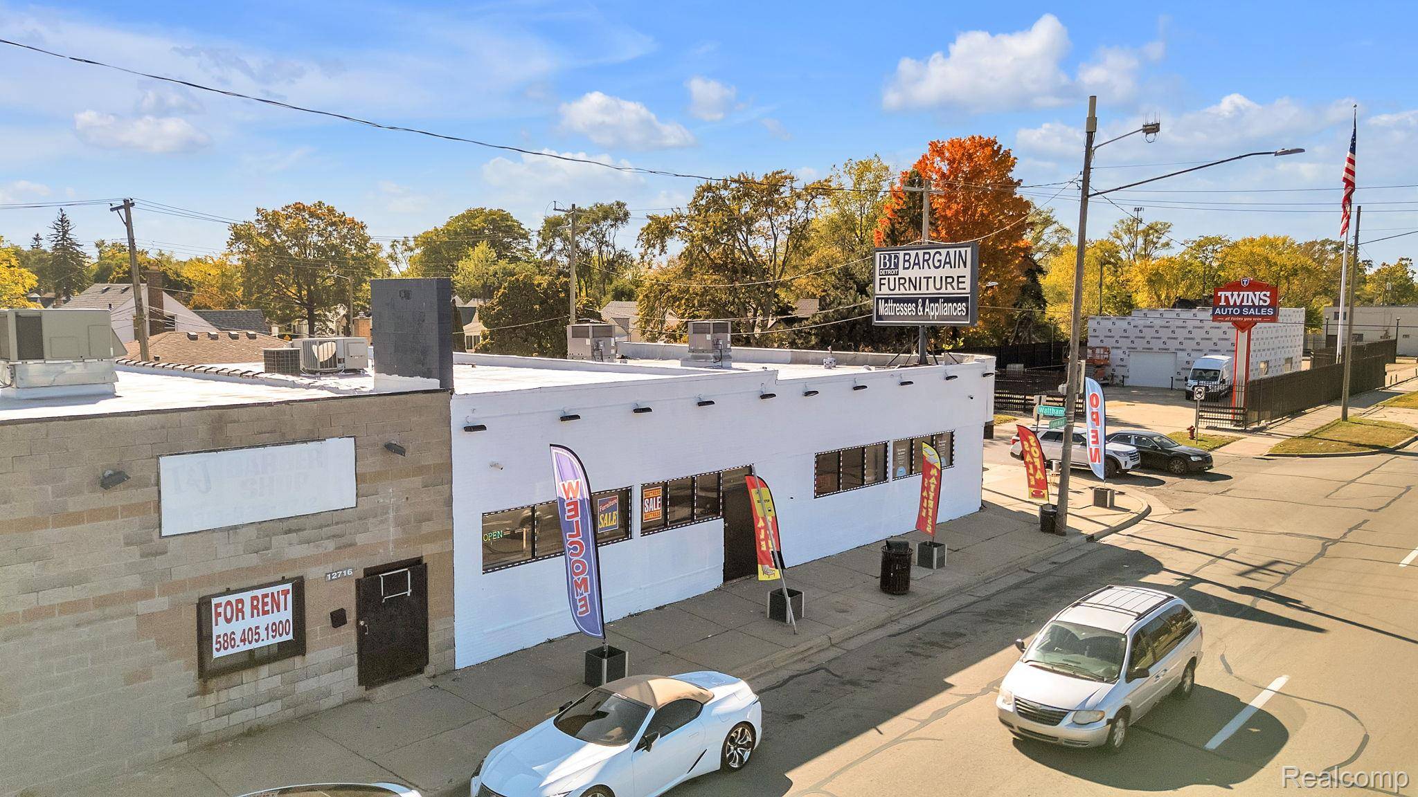 Detroit, MI 48205,12700 E 8 MILE RD