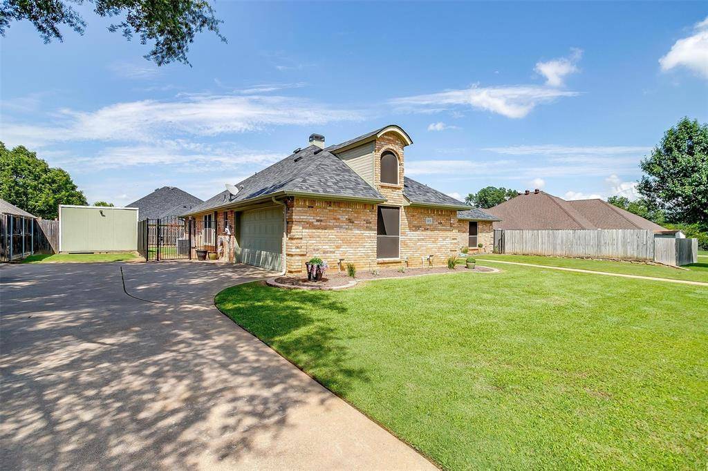 Joshua, TX 76058,105 Shorewood Place