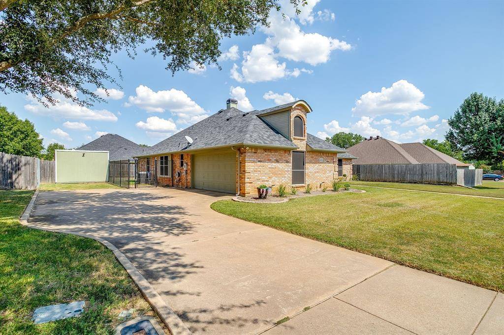 Joshua, TX 76058,105 Shorewood Place