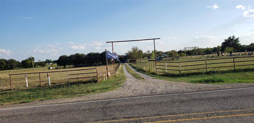 Savoy, TX 75479,806 N Fm 1752