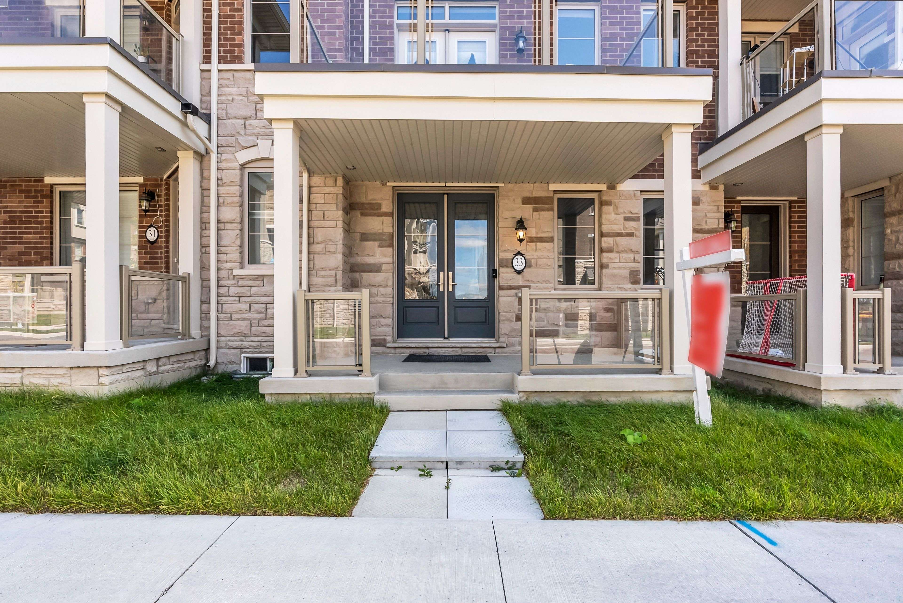 Markham, ON L6B 1R3,33 Bruce Boyd DR