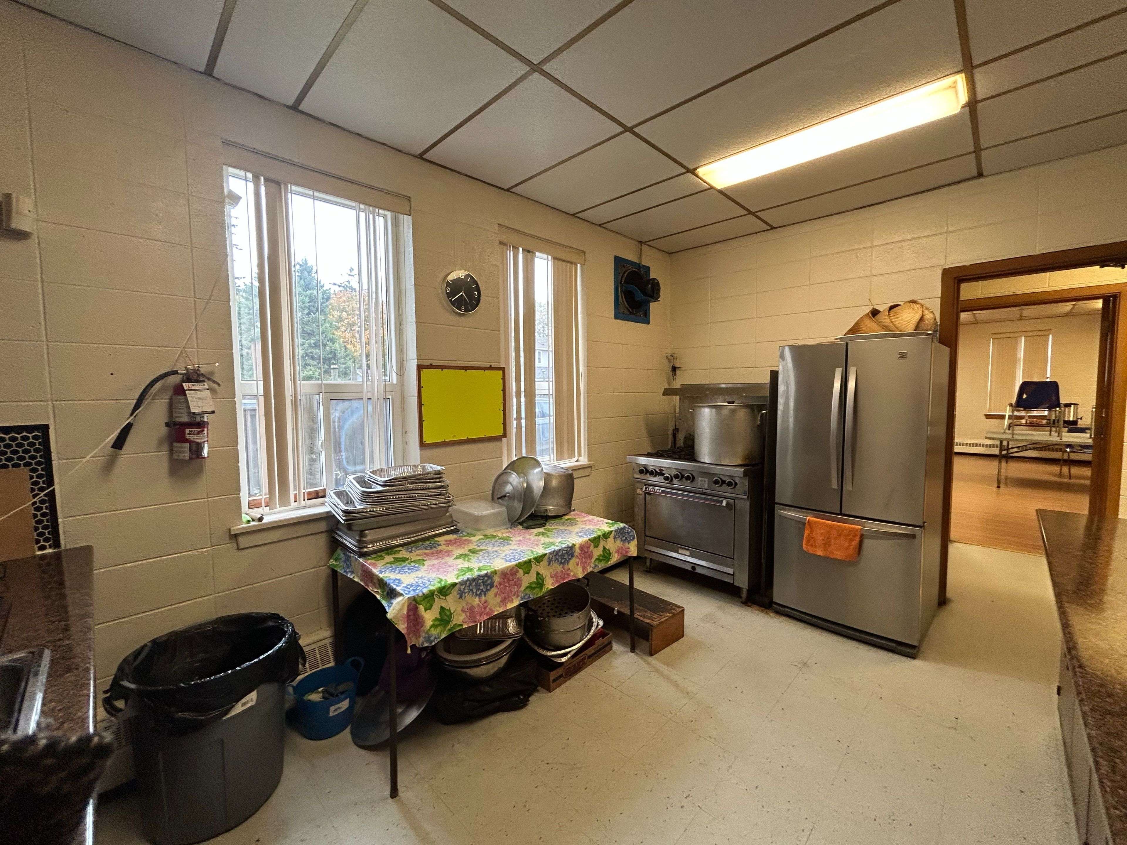 Hamilton, ON L8V 1B2,573 Concession ST