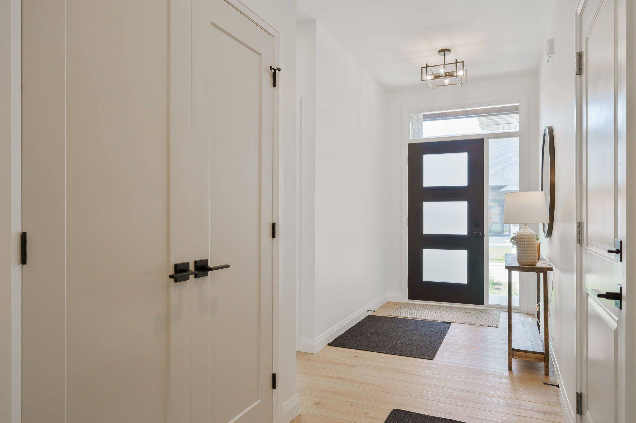 North Middlesex, ON N0M 1A0,32 Postma CRES #8