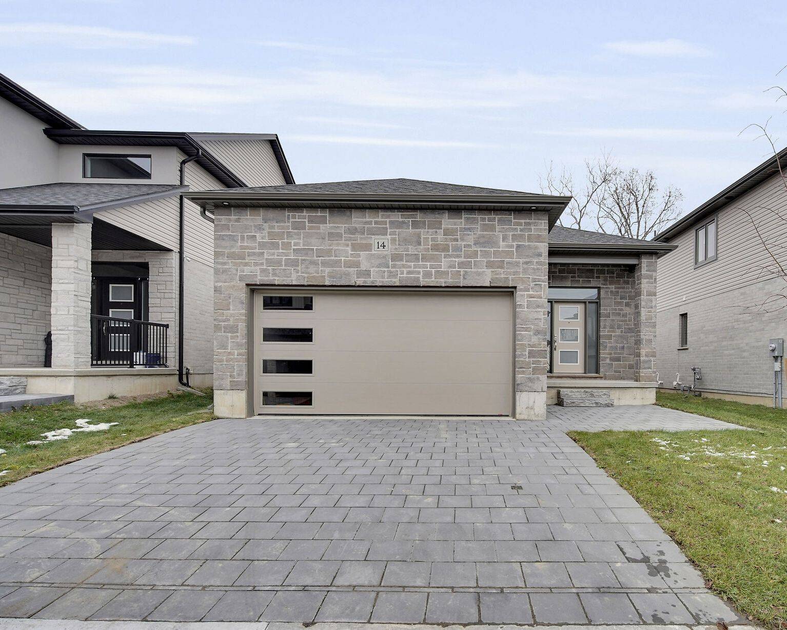 Lucan Biddulph, ON N0M 1V0,7966 Fallon DR #14