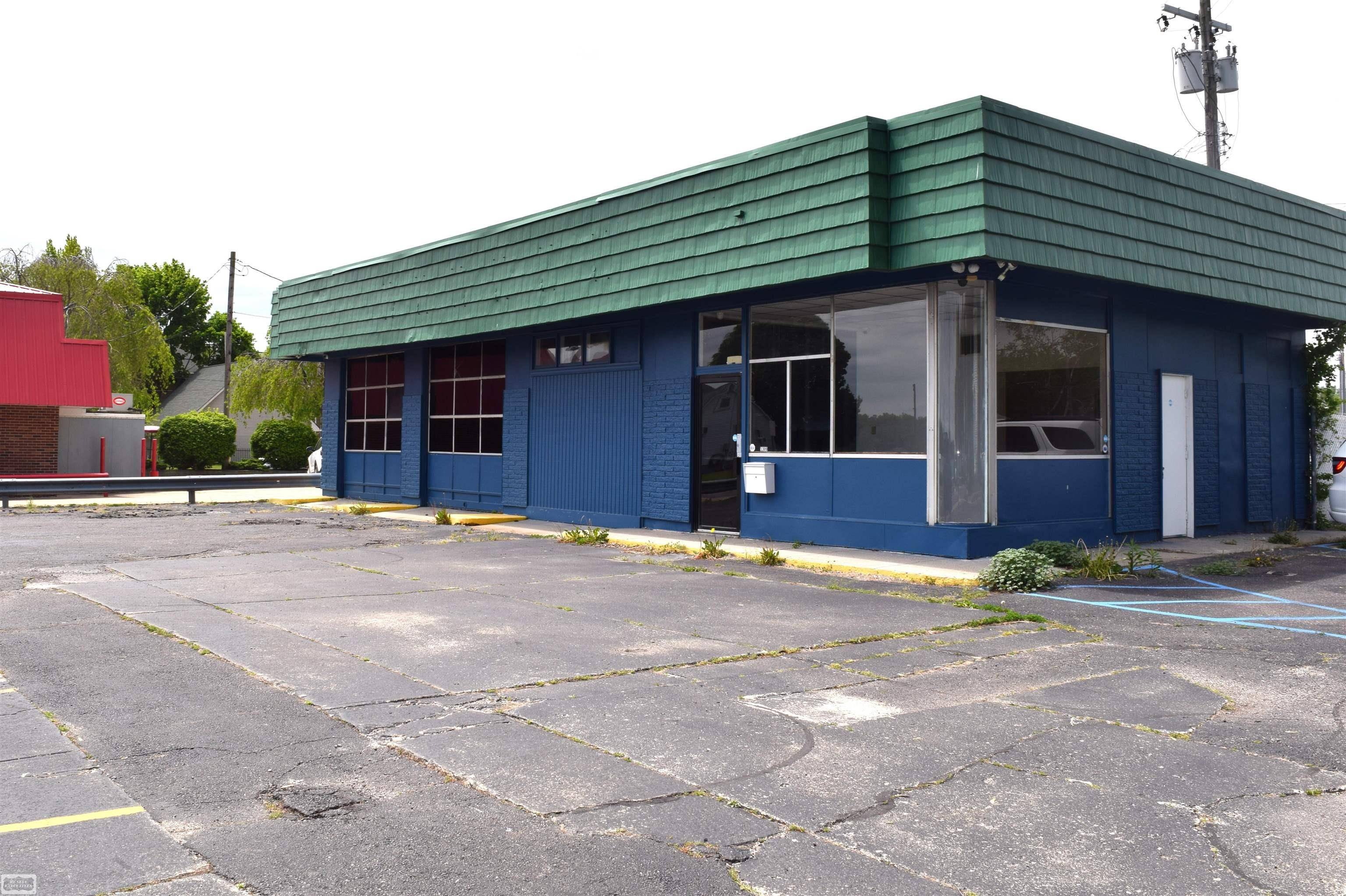 Algonac, MI 48001,1309 St. Clair River DR