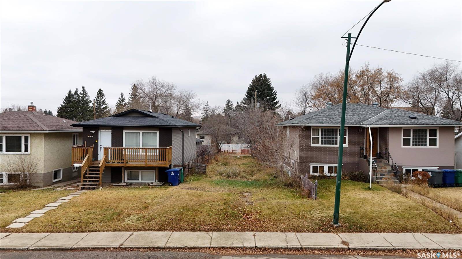 Saskatoon, SK S7M 3E4,321 V AVENUE S