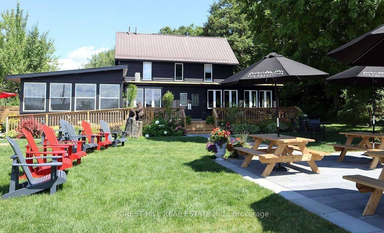 Minden Hills, ON K0M 2L1,1014 Lois LN