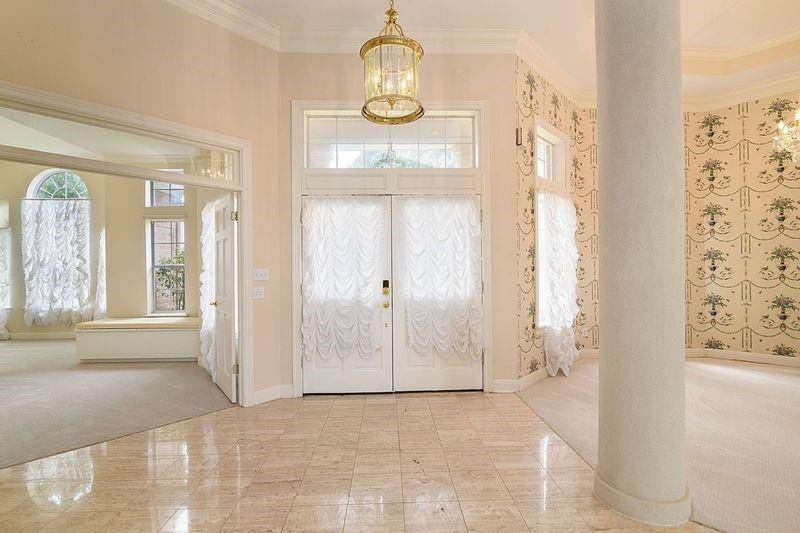 Shreveport, LA 71106,745 Southern Trace Parkway