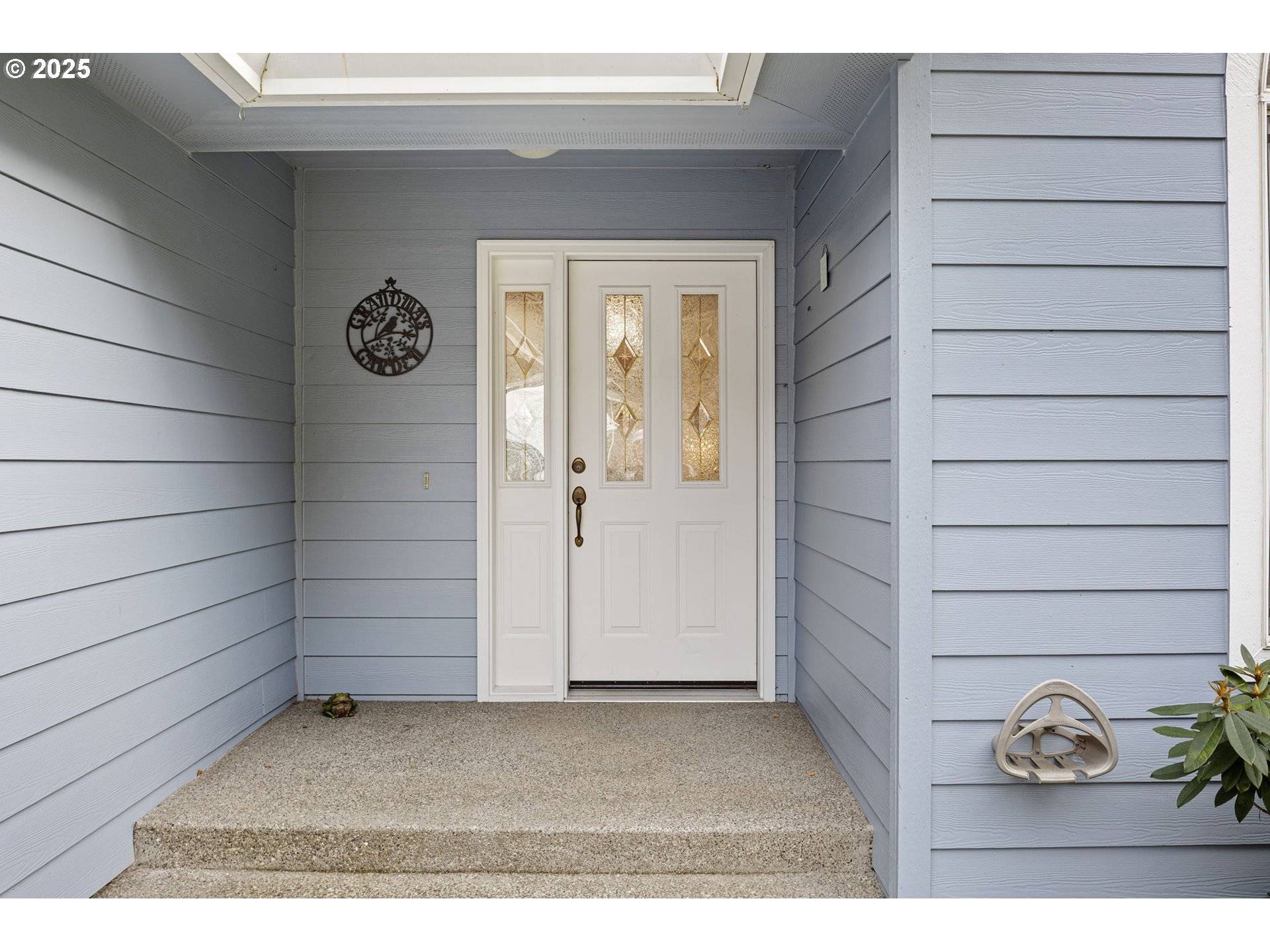 Sutherlin, OR 97479,1732 E SIXTH AVE