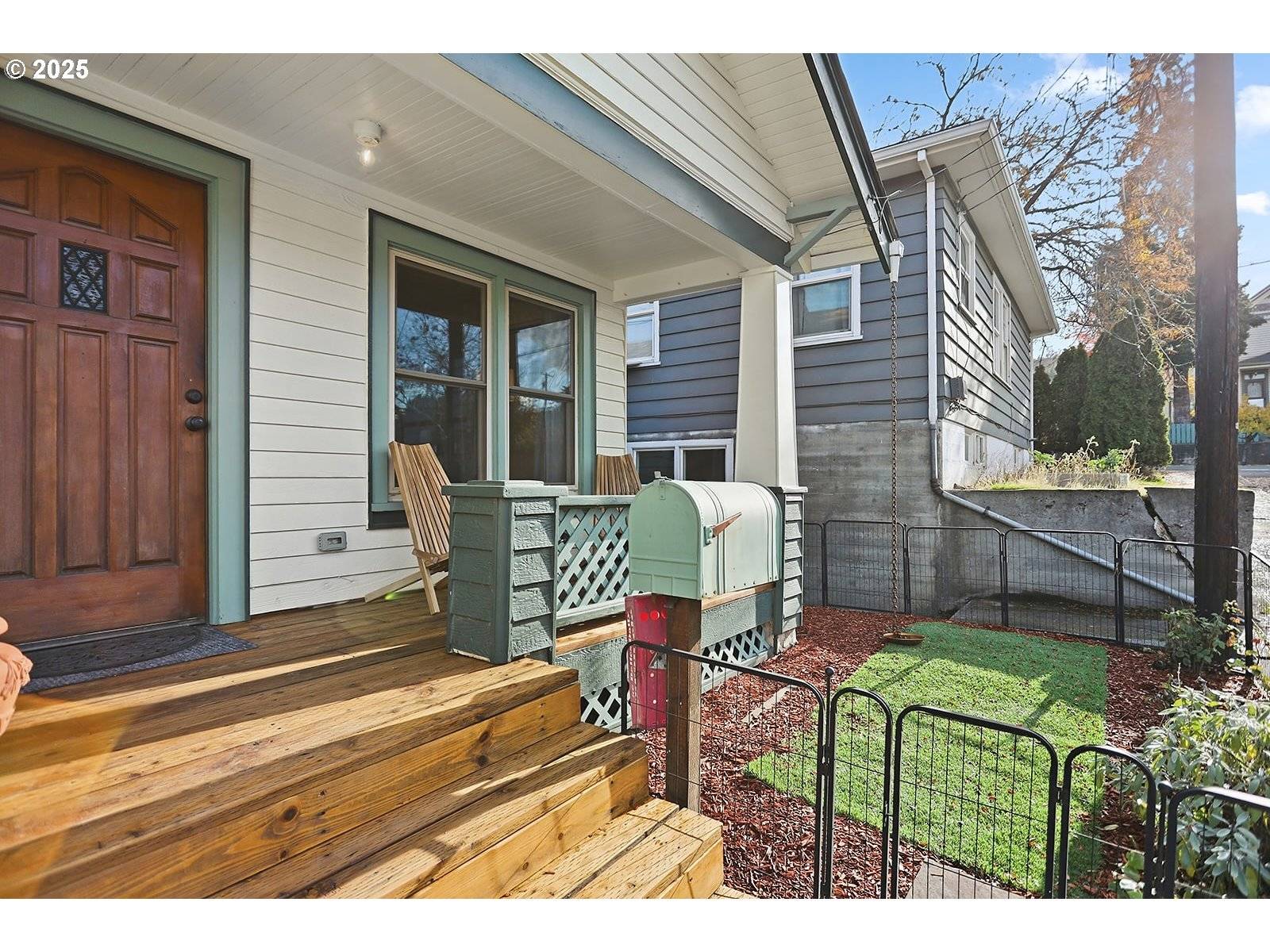 The Dalles, OR 97058,1014 LAUGHLIN ST