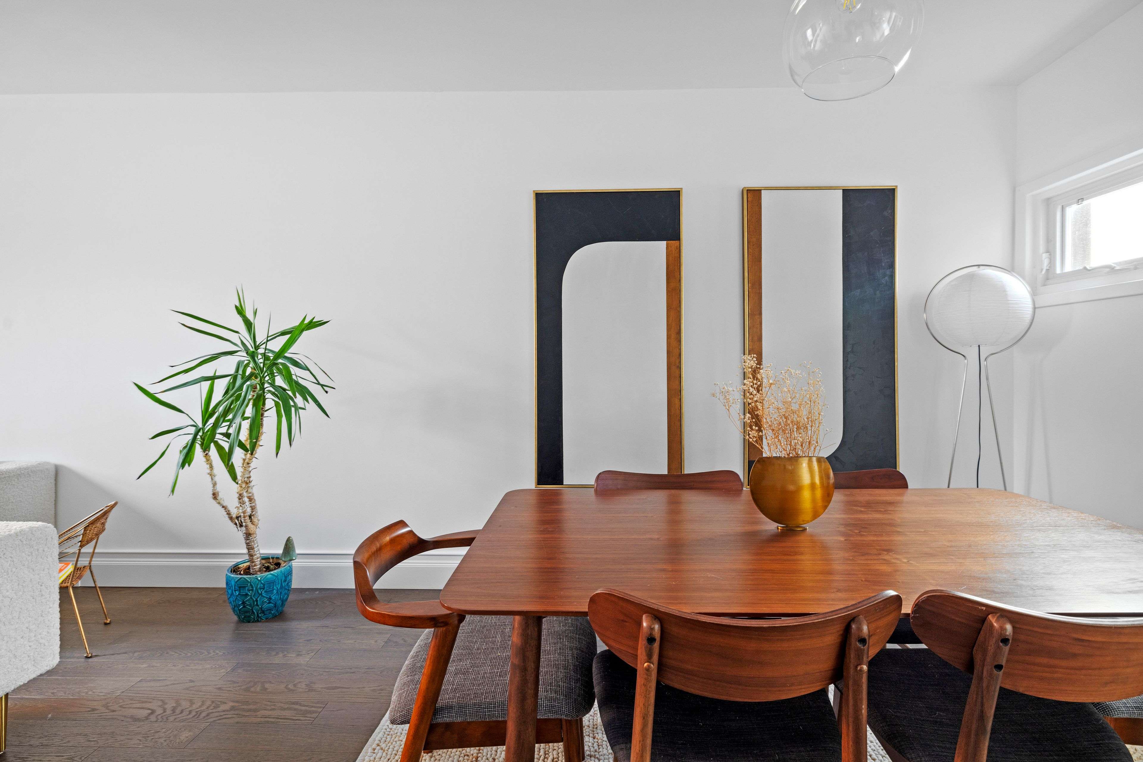 Toronto E01, ON M4M 1M2,15 Kintyre AVE