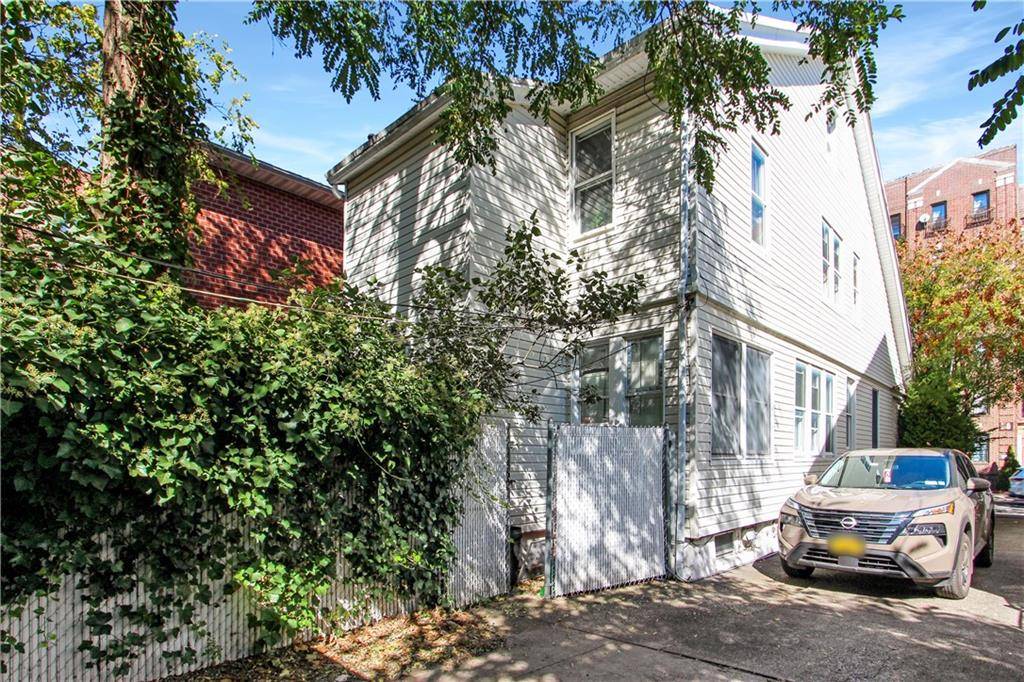 Brooklyn, NY 11214,1940 83rd ST