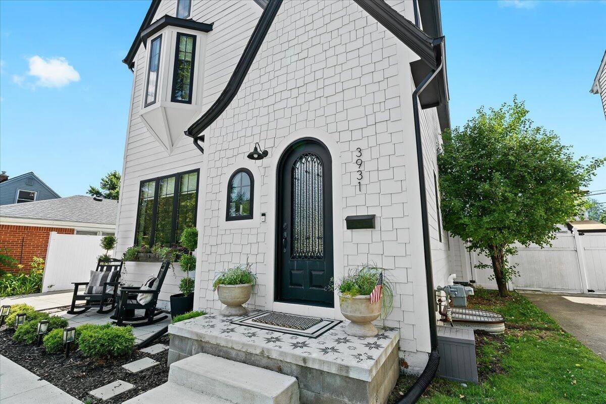 Waterford, MI 48328,2020 Watkins Lake RD