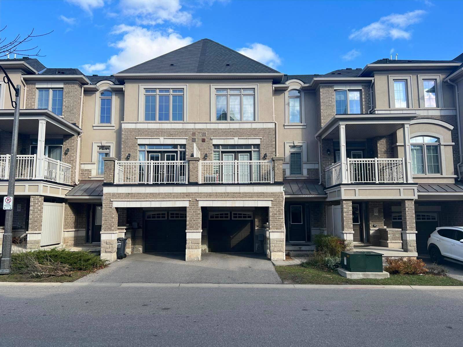 Oakville, ON L6M 0S4,2435 Greenwich DR #54