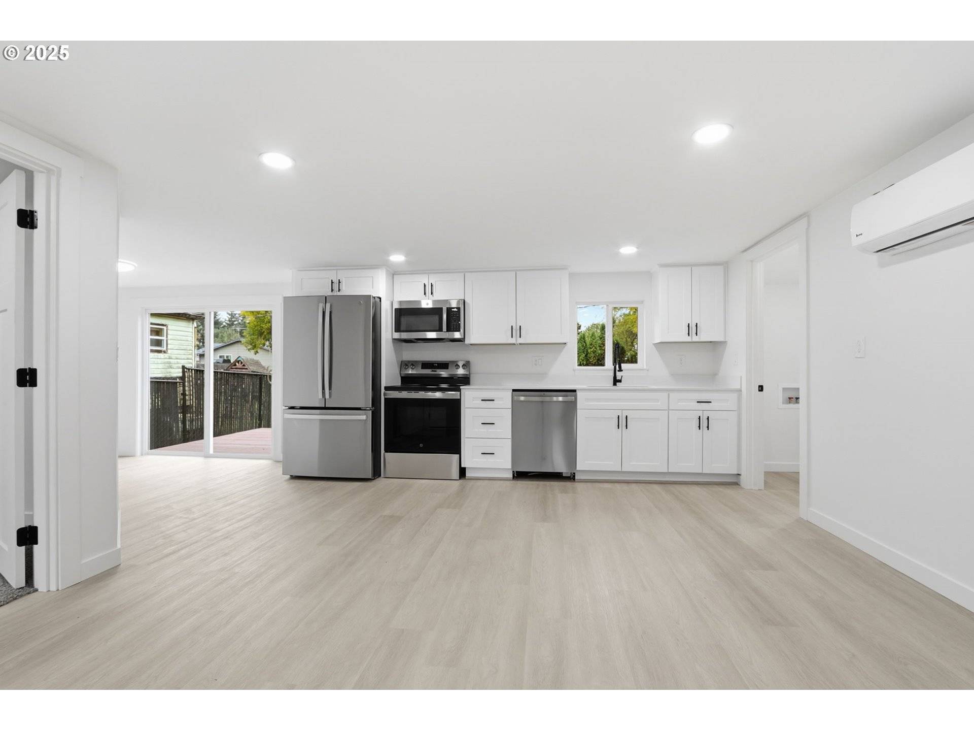 Hillsboro, OR 97124,161 NW FREEMAN AVE