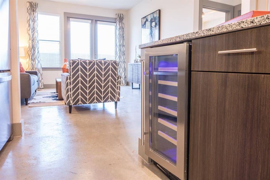 Dallas, TX 75214,2175 Tucker Street #2105