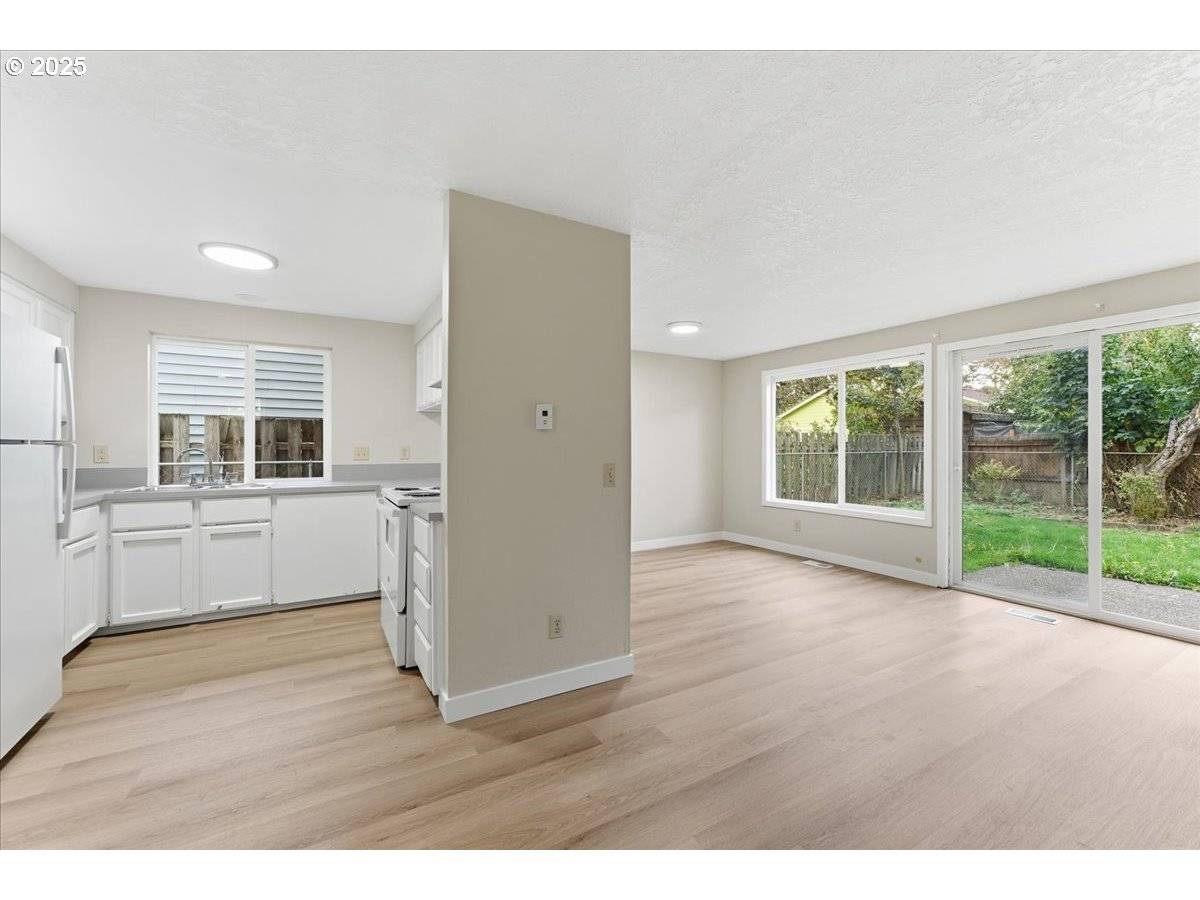 Beaverton, OR 97003,1297 SW 209TH AVE