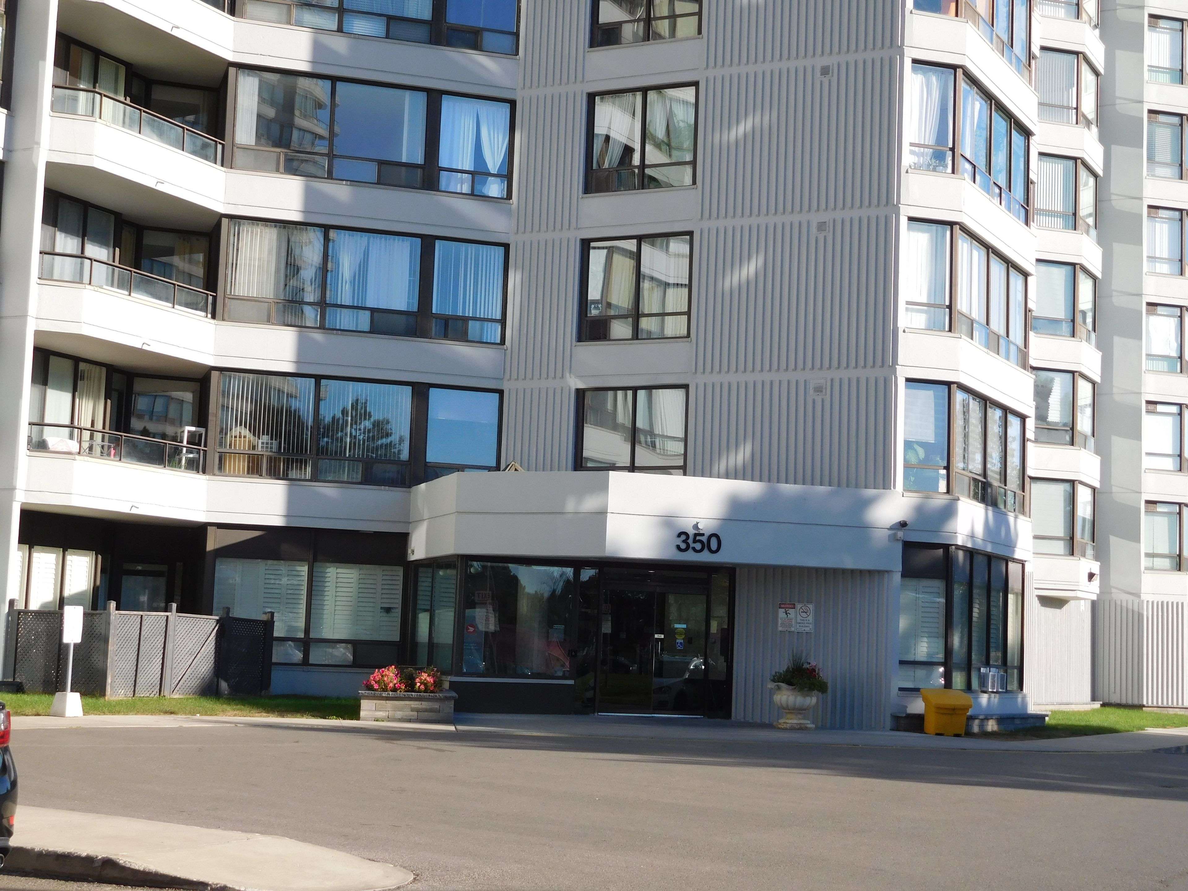 Toronto E07, ON M1V 5E3,350 Alton Towers CIR #902