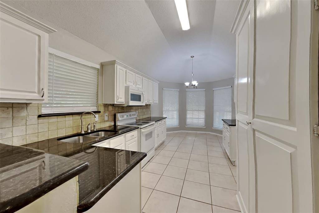 Rockwall, TX 75032,2820 Beverly Drive