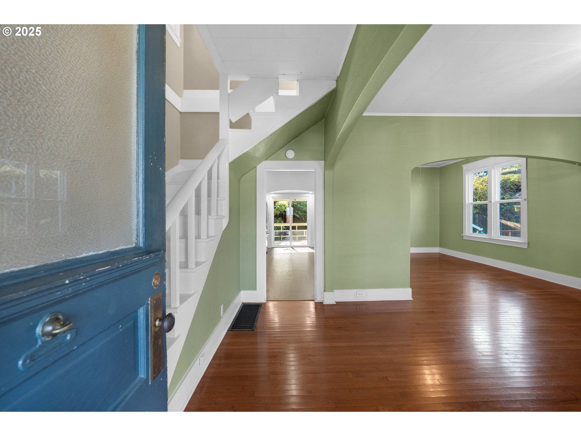 Astoria, OR 97103,3775 DUANE ST