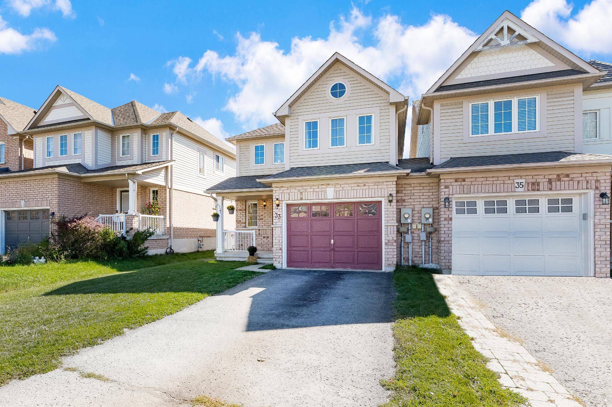 Barrie, ON L4N 0X4,33 Bird ST