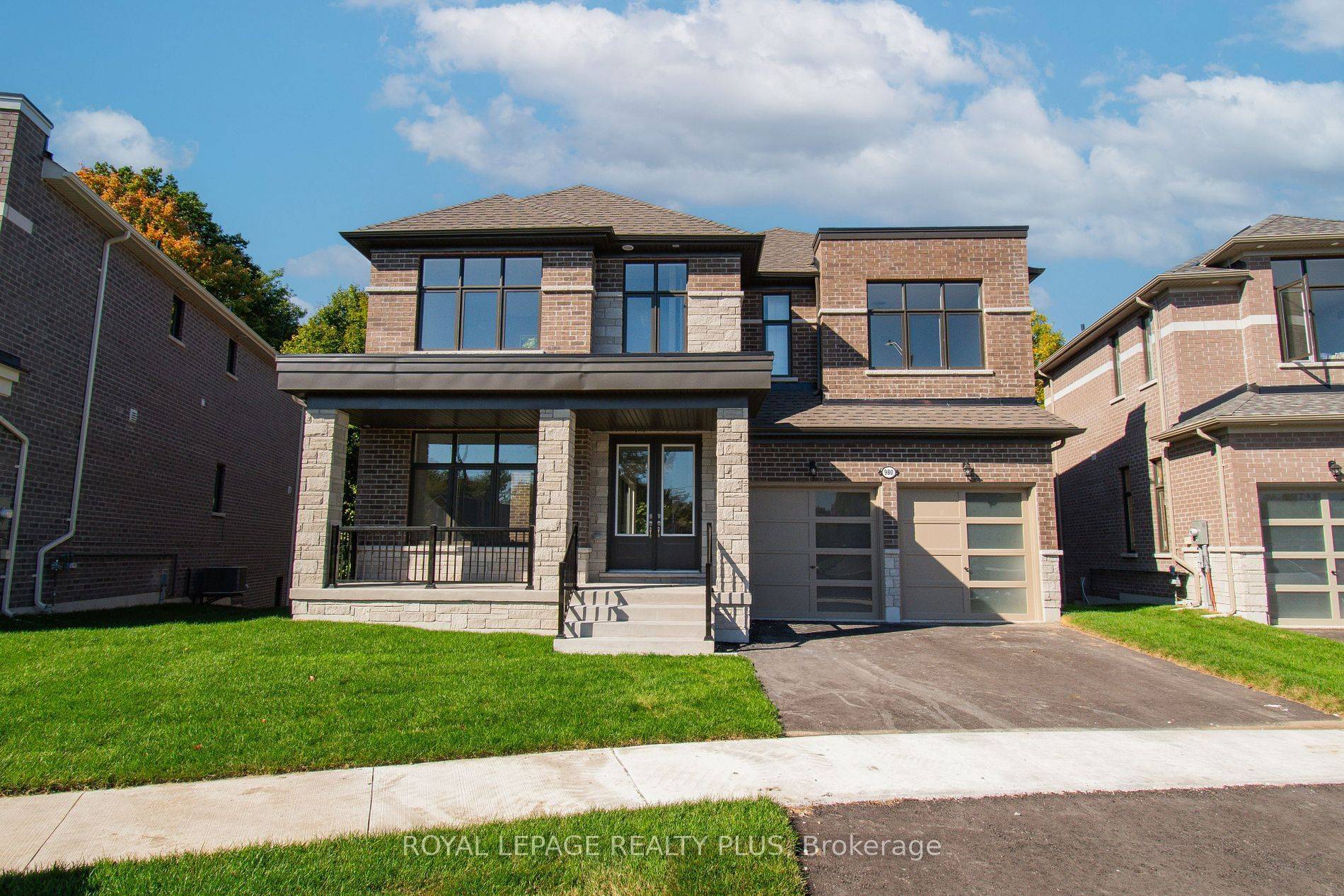 Innisfil, ON L0L 1W0,980 Church DR